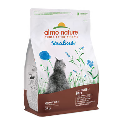 Almo Nature Holistic Sterilised Cat con Manzo Fresco 2 kg