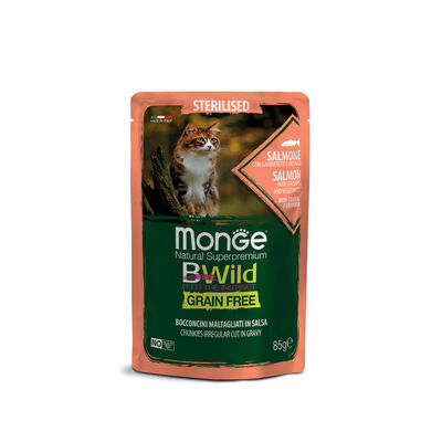 Monge Natural Superpremium BWild per gatti adulti sterilizzati Grain Free Bocconcini Salmone Gamberetti e Ortaggi 85 gr