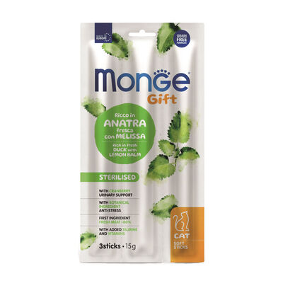 Monge Gift Cat Sterilised Snack Ricco in Anatra fresca con Melissa e Mirtilli Rossi 15 gr